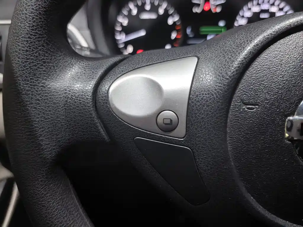 Nissan Sylphy — миниатюра 10