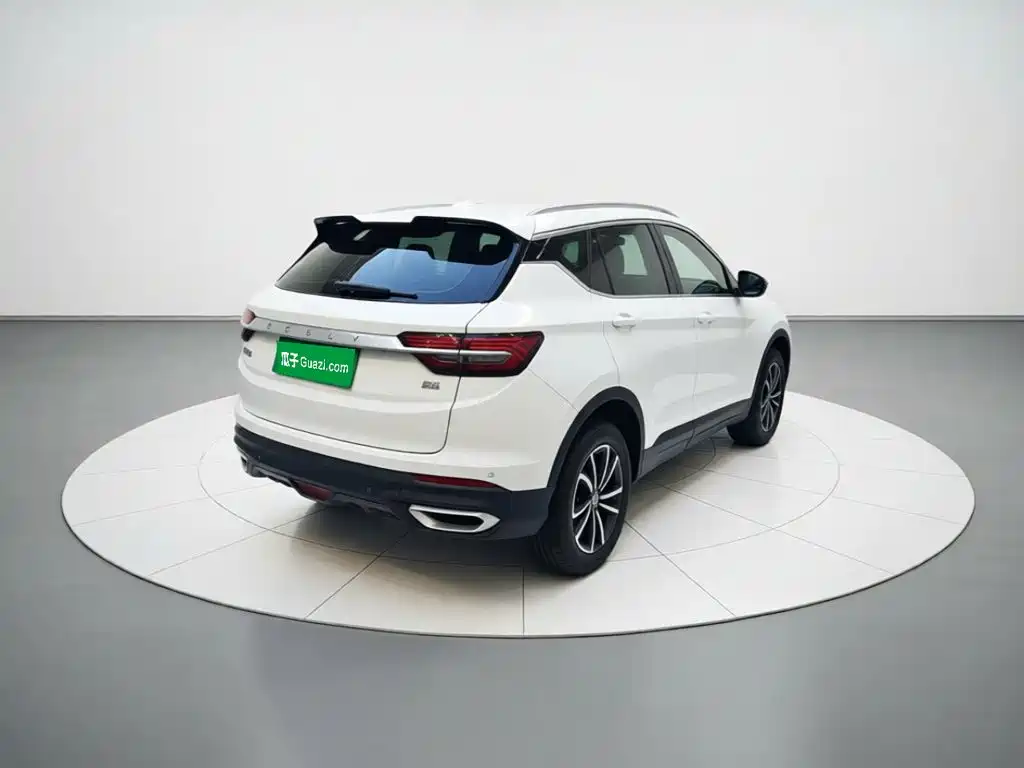Geely Binyue — миниатюра 6