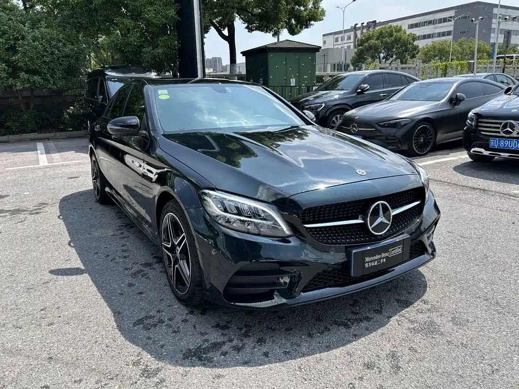 Mercedes-Benz C-Class — миниатюра 3