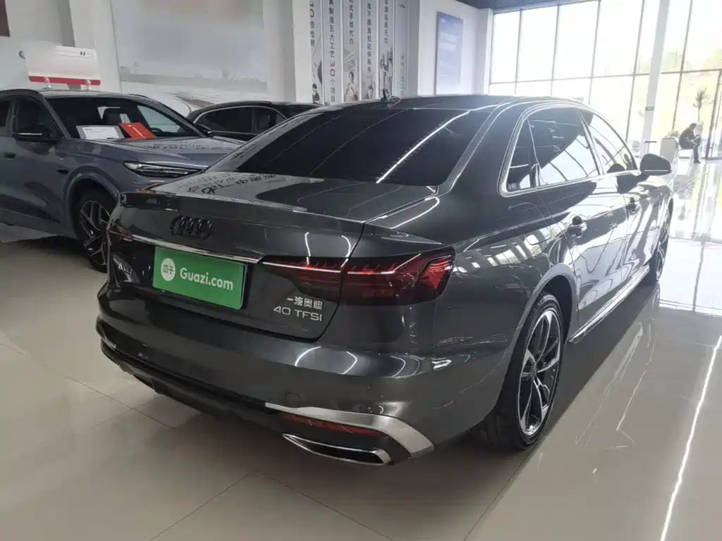 Audi A4L — миниатюра 7
