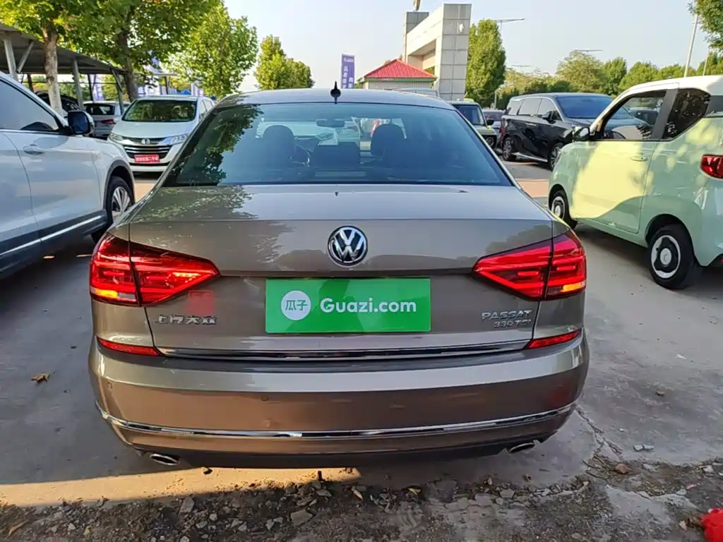 Volkswagen Passat — миниатюра 6