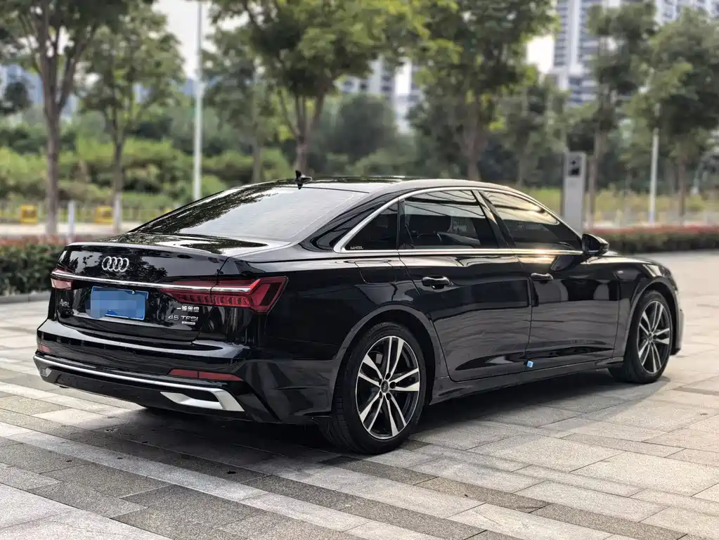 Audi A6L — миниатюра 5