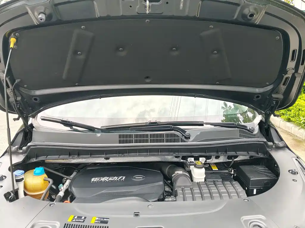GAC M8 2021 390T Premium