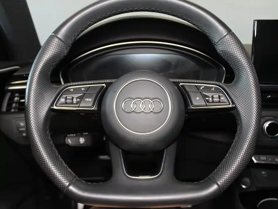 Audi A4L — миниатюра 11