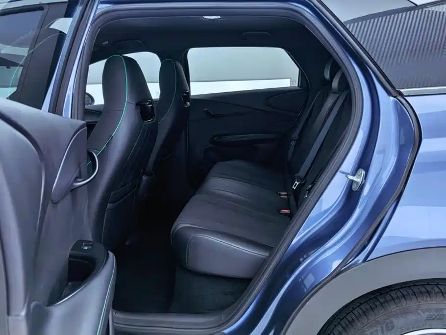 BYD Dolphin — миниатюра 11