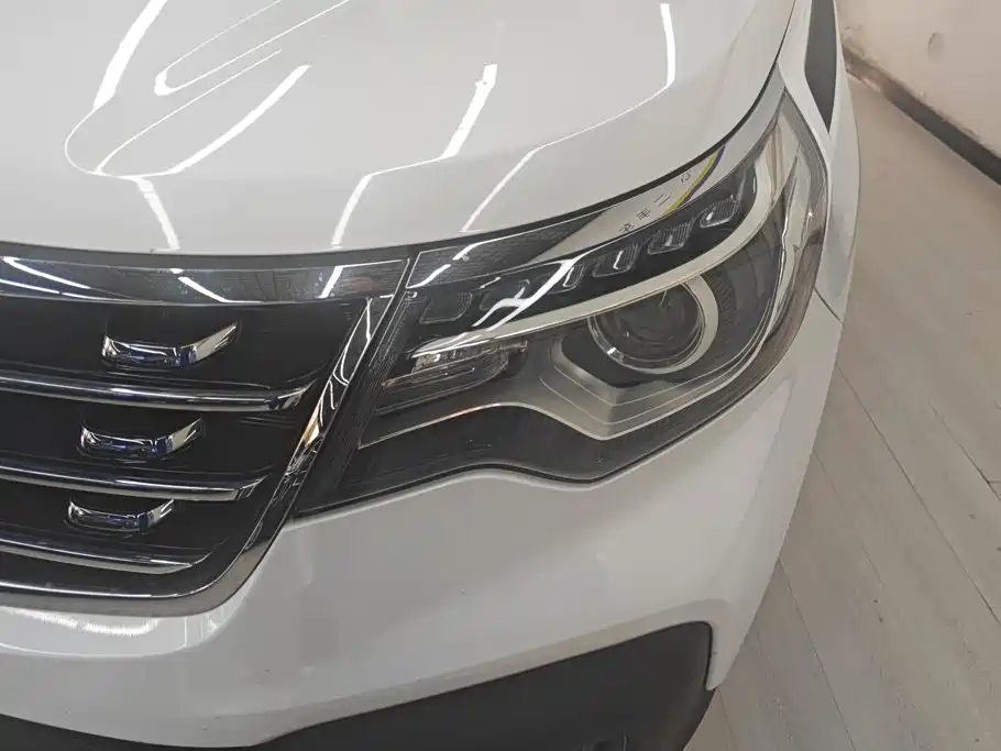 Kia Sportage — миниатюра 5