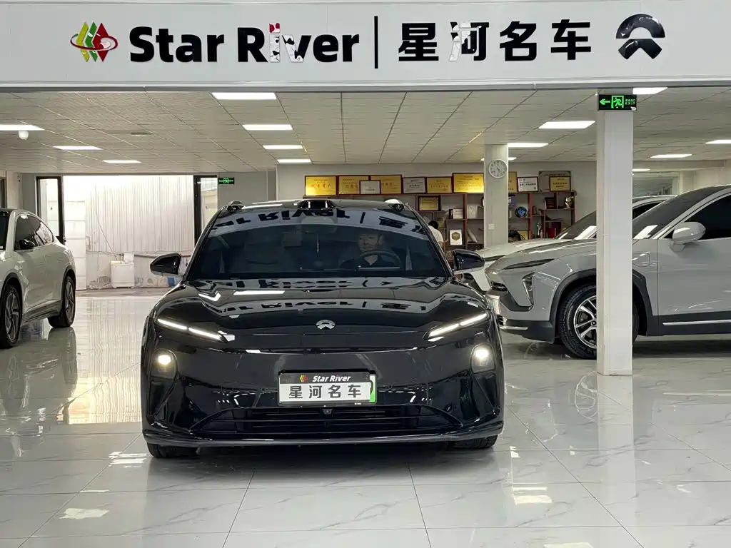 NIO ET5T — миниатюра 2