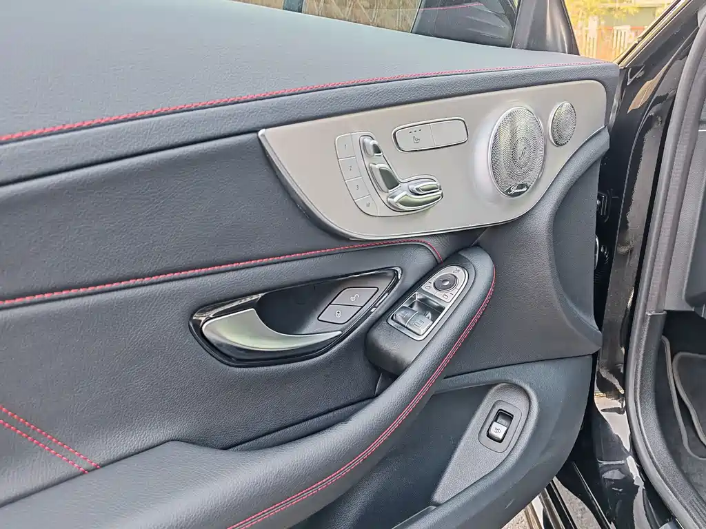 MERCEDES-BENZ C CLASS AMG
