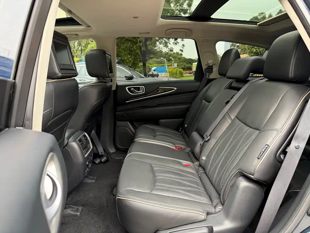 Infiniti QX60 (Import) — миниатюра 8