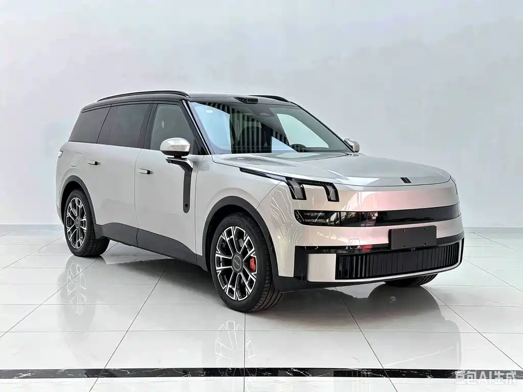 Lynk & Co 900 — миниатюра 3