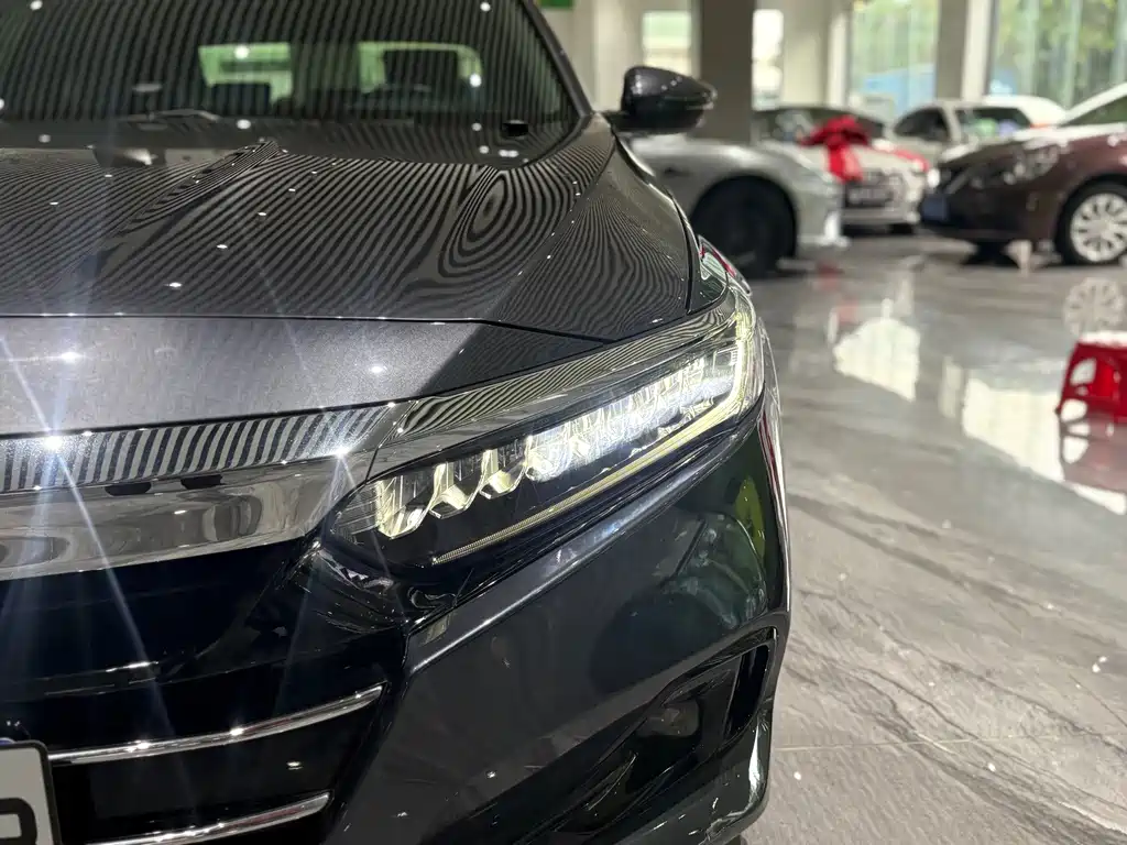 Honda Accord — миниатюра 25