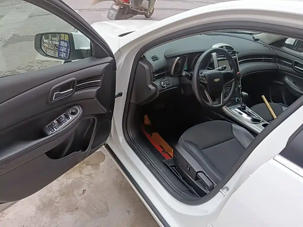 Chevrolet Malibu — миниатюра 16