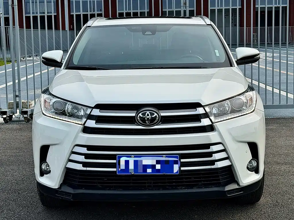 Toyota Highlander — миниатюра 2