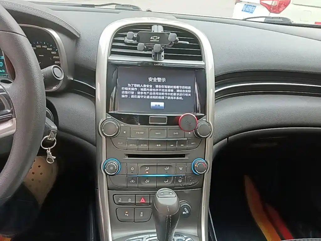 Chevrolet Malibu — миниатюра 13