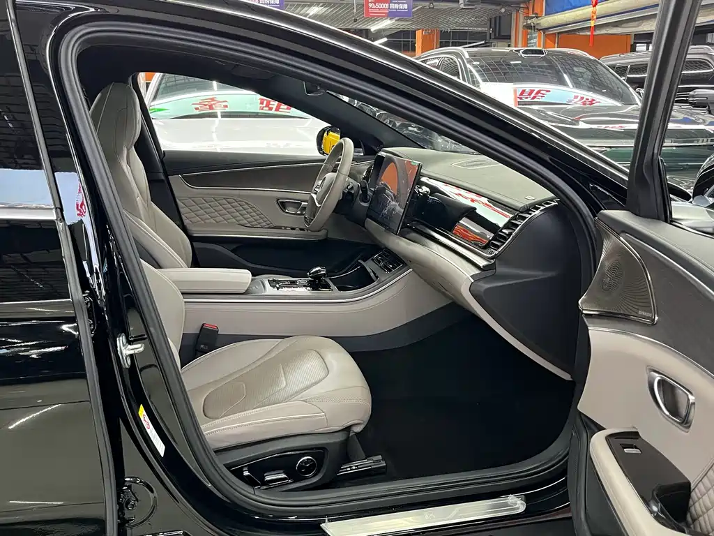 BYD Han — миниатюра 17