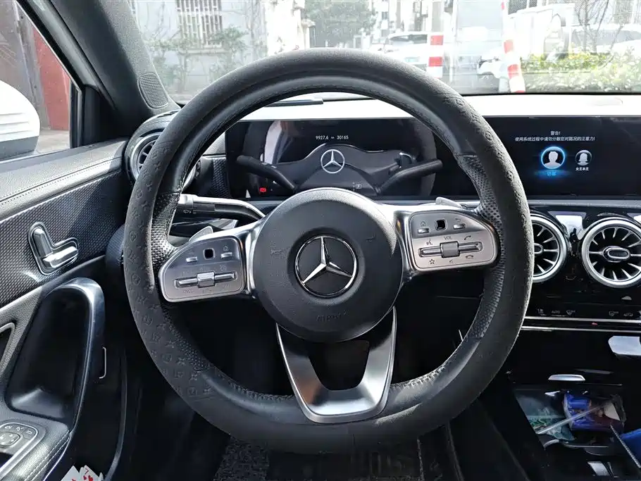 MERCEDES-BENZ A CLASS