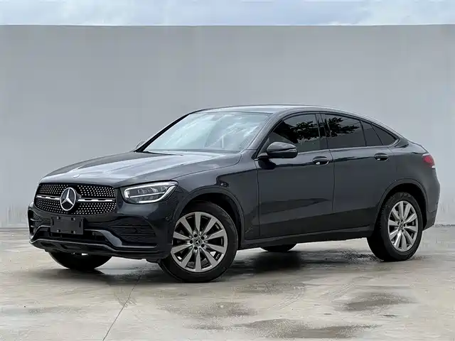 Mercedes-Benz GLC 2020 GLC 260 4 MATIC SUV — фото 1