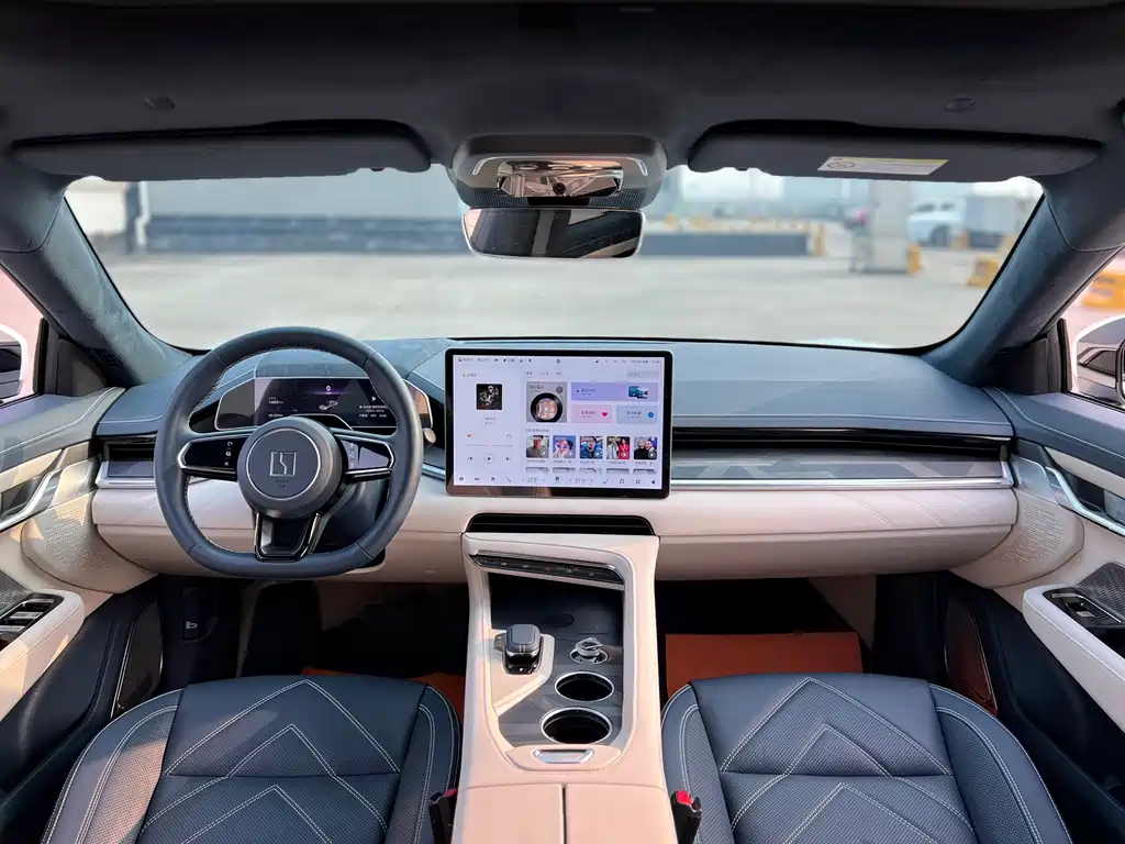 ZEEKR EXTREME KRYPTON 001