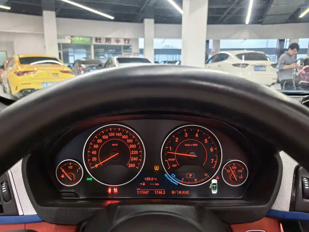 BMW 4 Series — миниатюра 12
