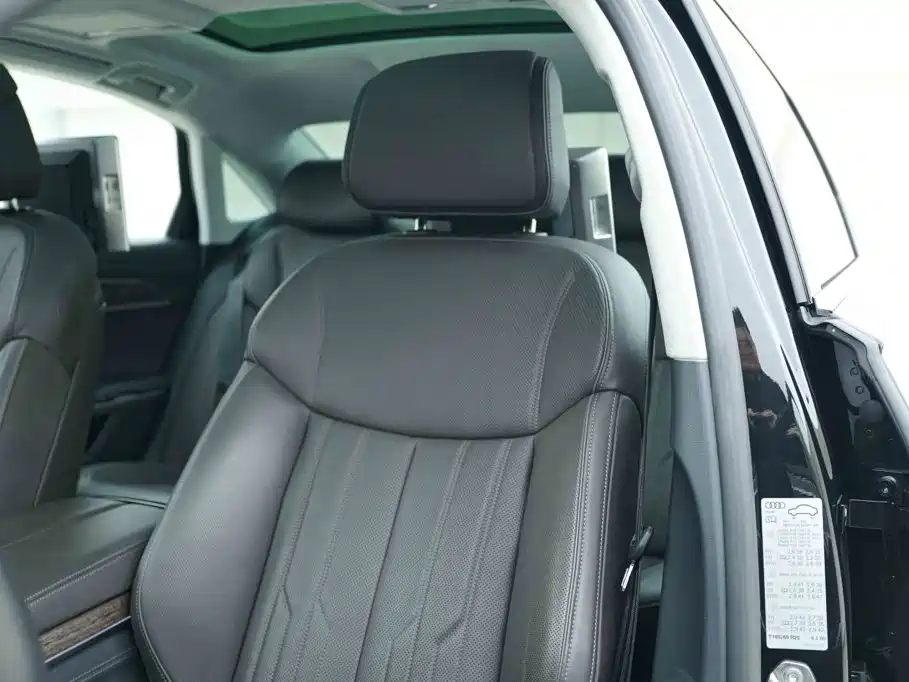 Audi A8 — миниатюра 13