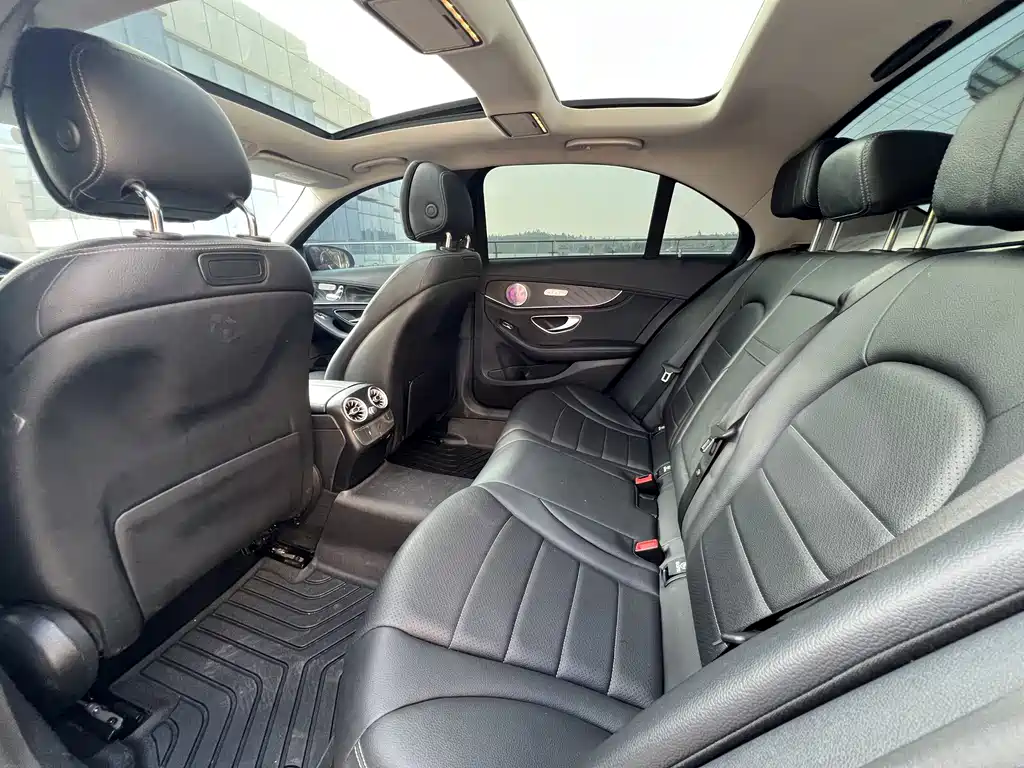 MERCEDES-BENZ C CLASS