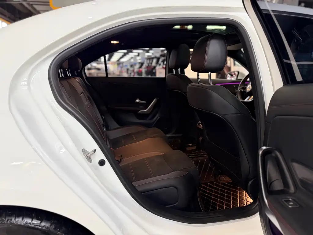 MERCEDES-BENZ A CLASS