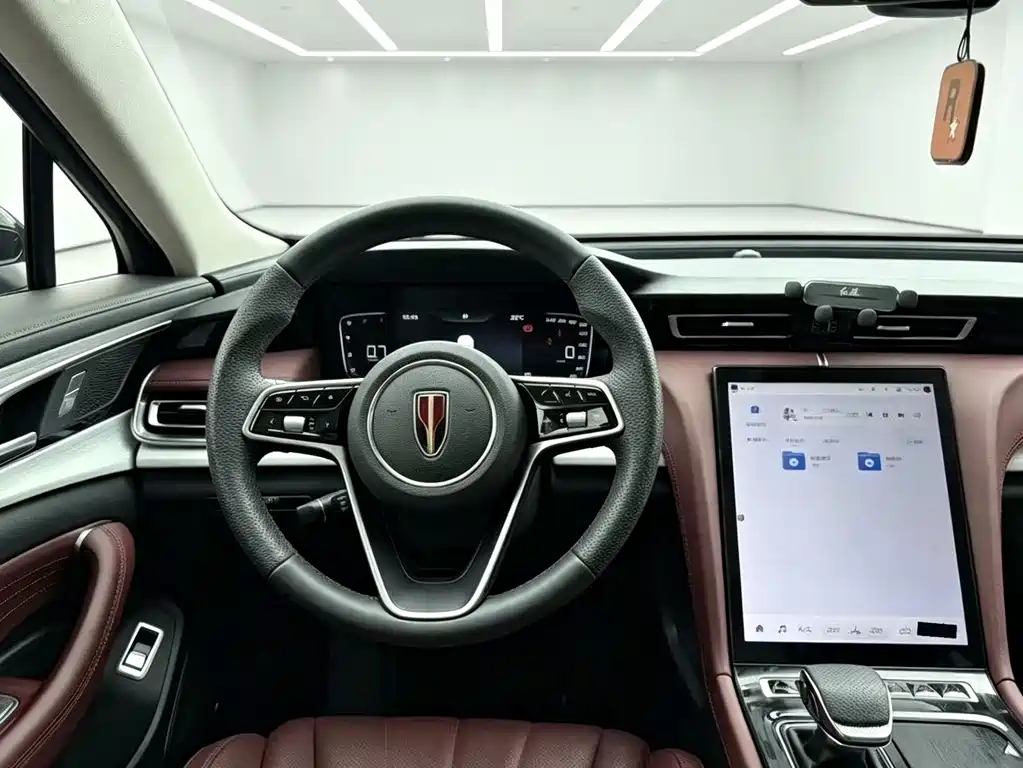 Hongqi Hongqi H5 — миниатюра 5