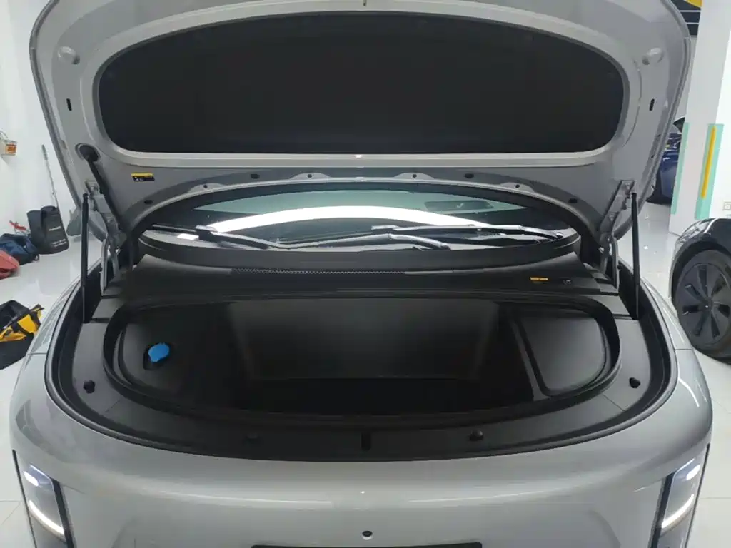 Li Auto Li i6 — миниатюра 20