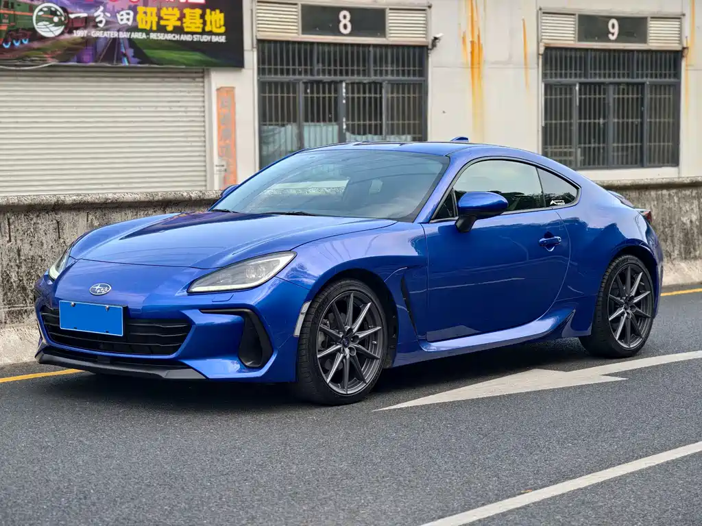 SUBARU BRZ