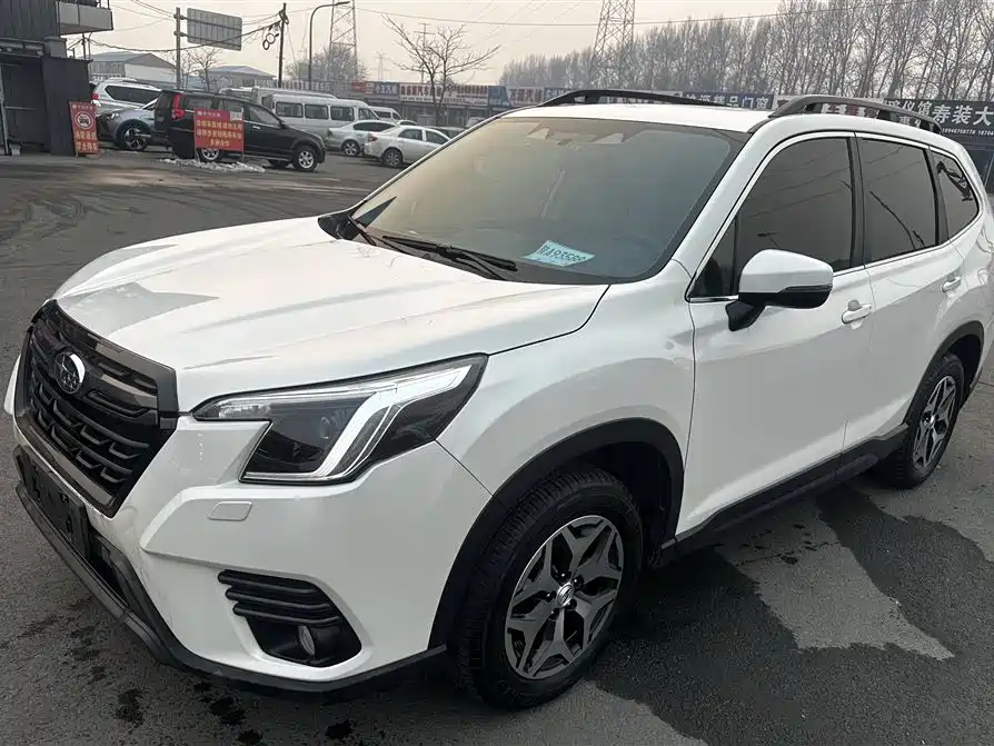 SUBARU FORESTER