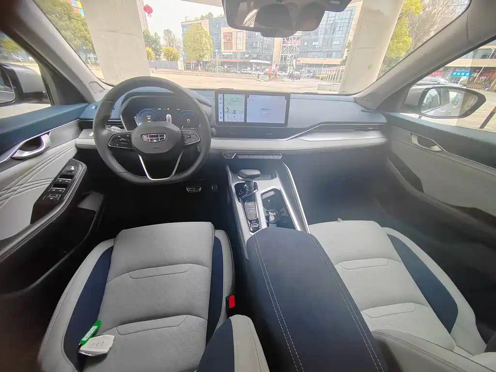 GEELY AUTOMOBILE XINGRUI