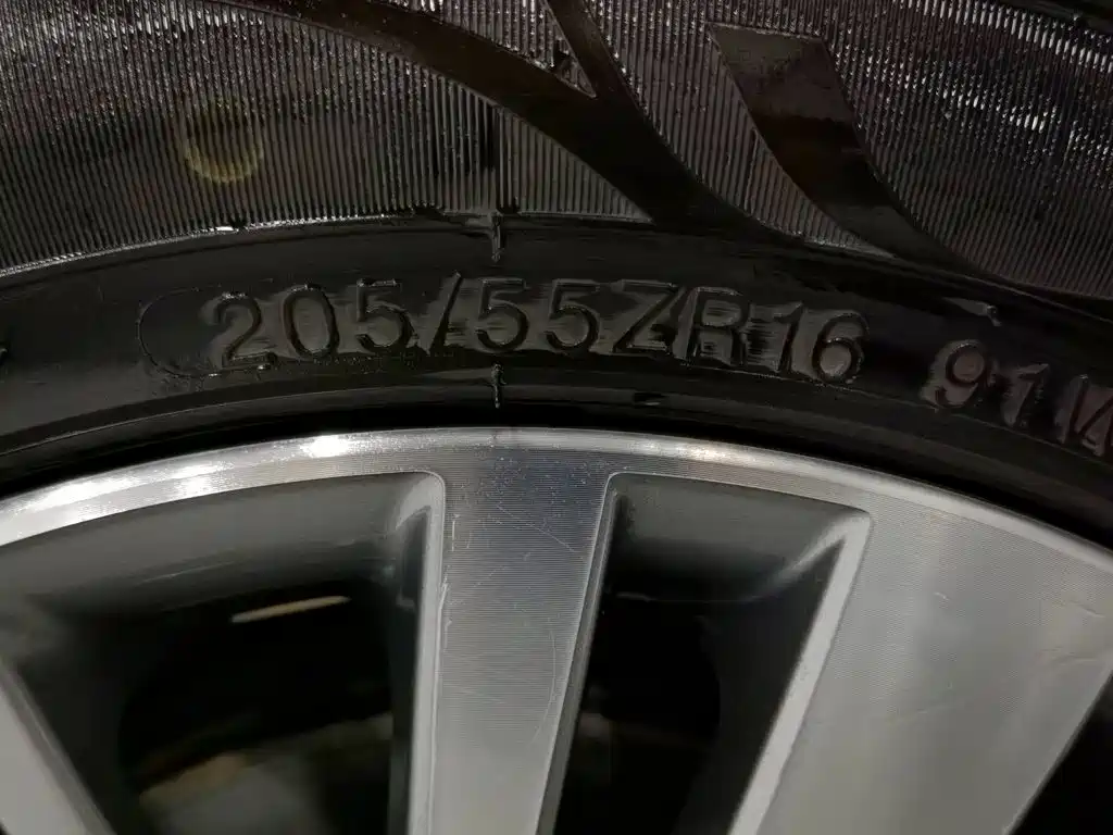 Geely Emgrand — миниатюра 24