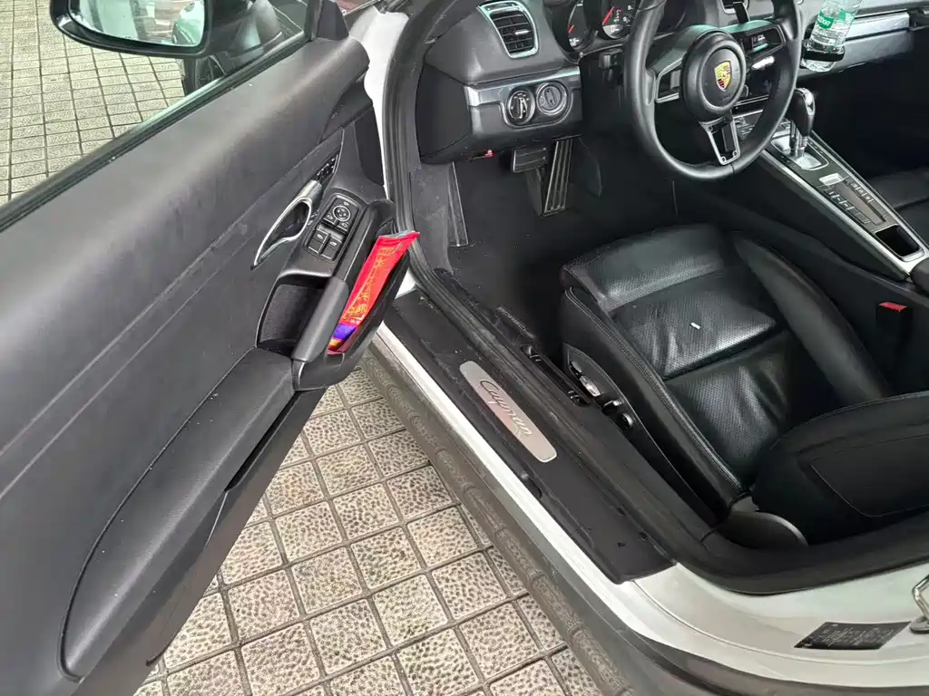 Porsche Cayman 2015 Cayman Style Edition 2.7L