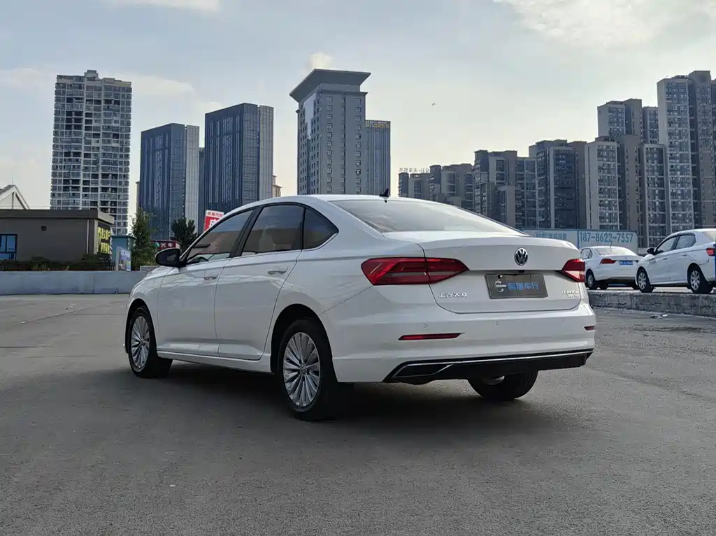 Volkswagen Lavida — миниатюра 9