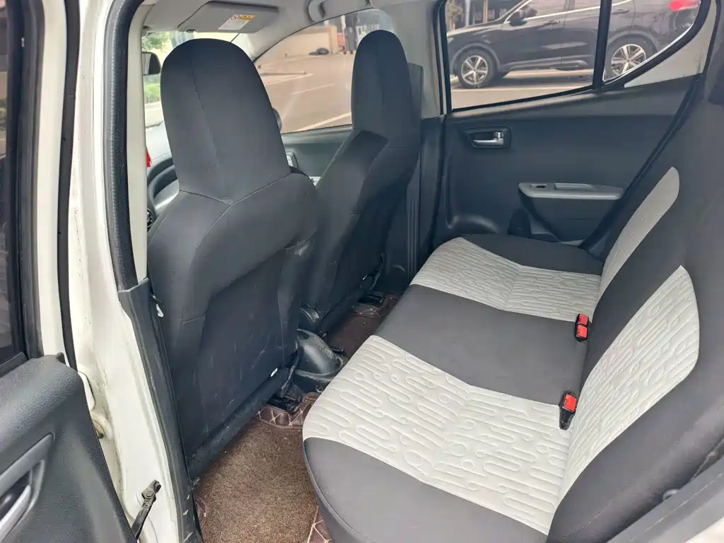 Suzuki Alto — миниатюра 8