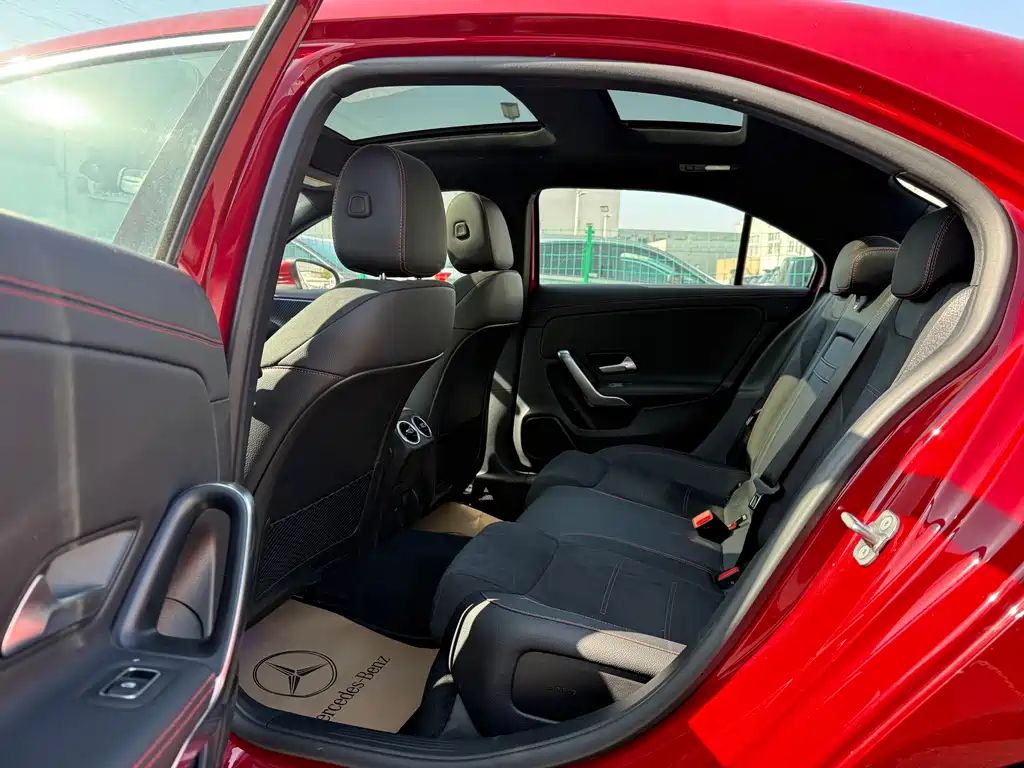 MERCEDES-BENZ A CLASS