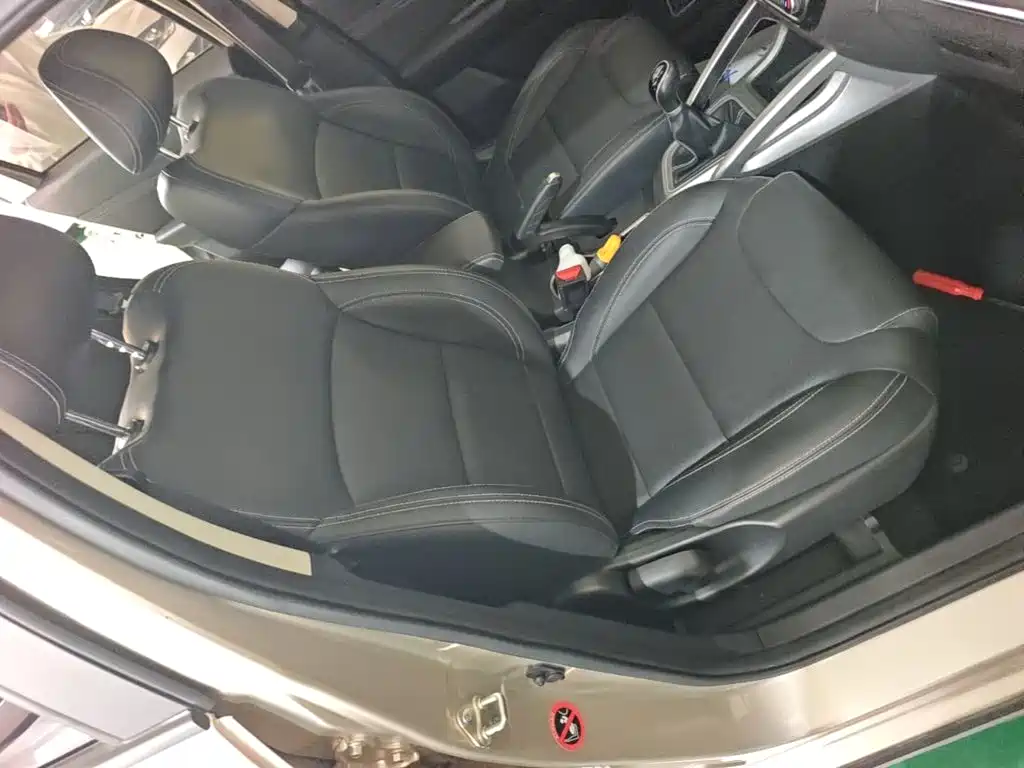 Geely Vision X3 — миниатюра 25