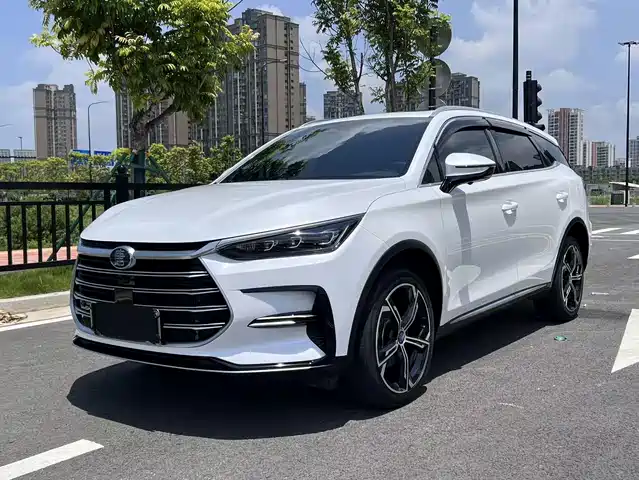 2023 BYD Tang