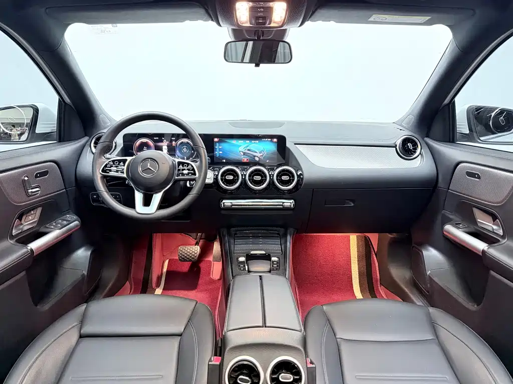 Mercedes-Benz GLA — миниатюра 7