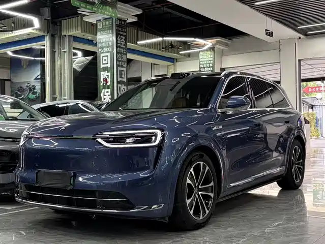 AITO ASK THE WORLD M7 2025