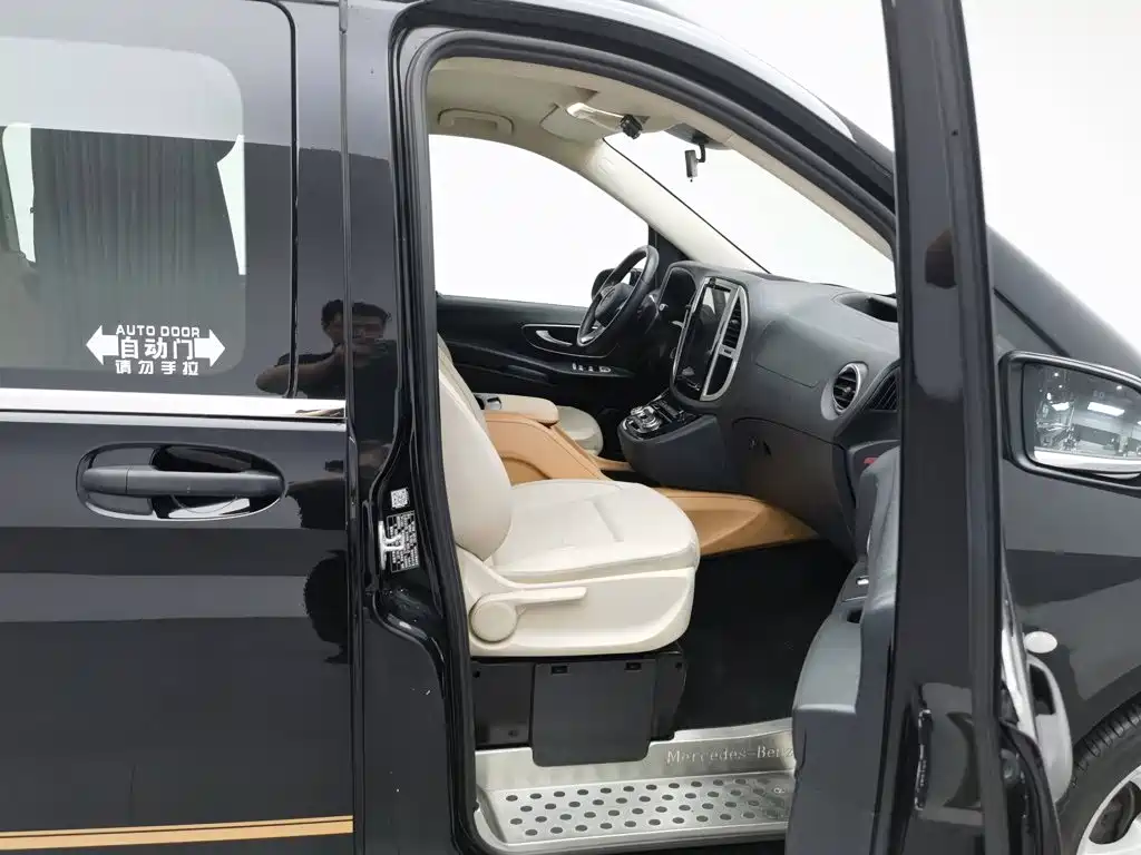 Mercedes-Benz Vito — миниатюра 23