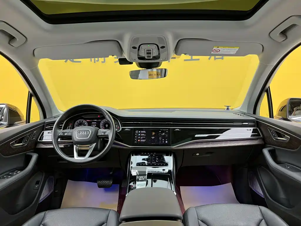 Audi Q7 — миниатюра 15