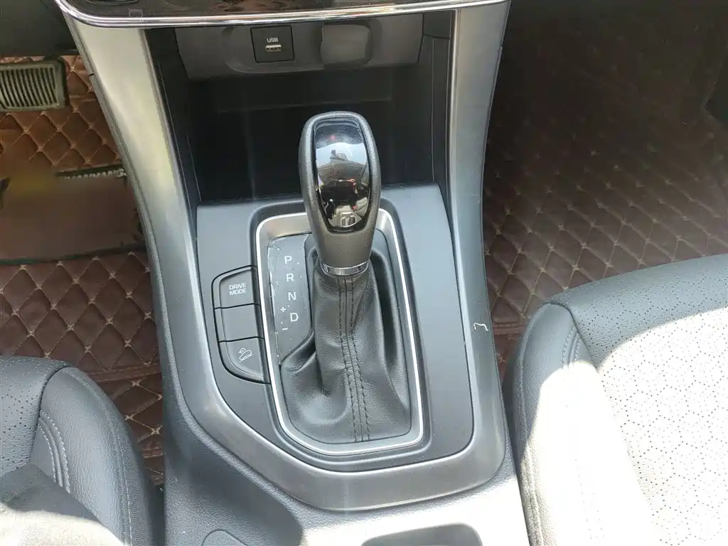 Hyundai BAIC Hyundai ix35 ix35 2018 2.0L AT Enjoy