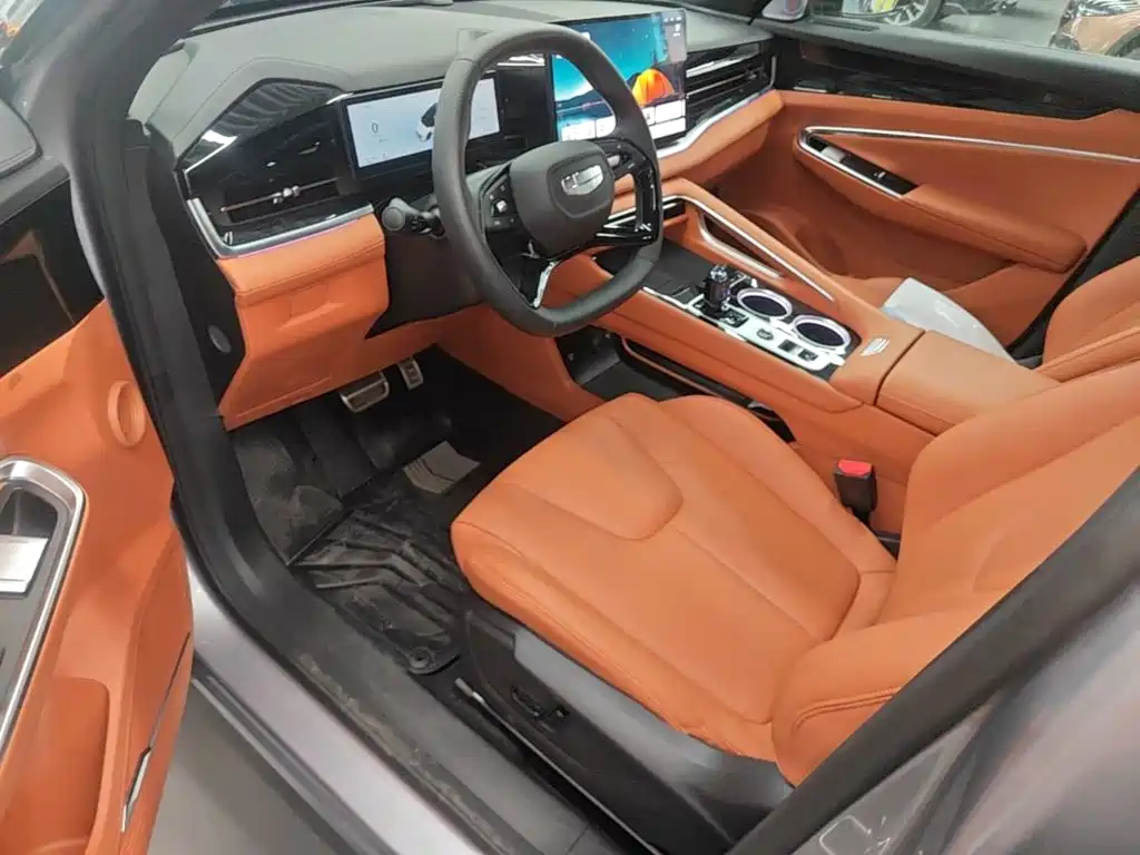 Geely Boyue — миниатюра 15