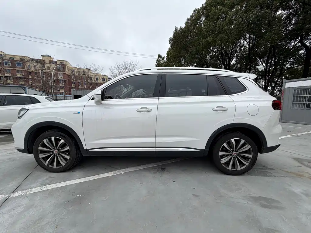 ROEWE RX5 MAX