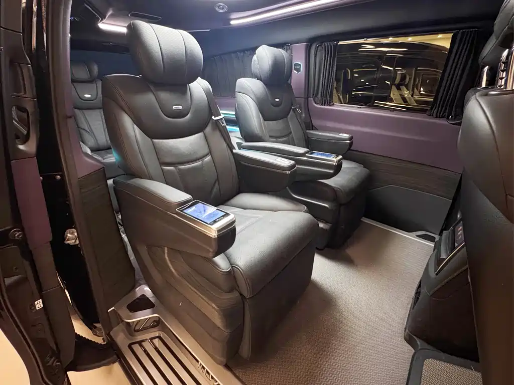 MERCEDES-BENZ V CLASS