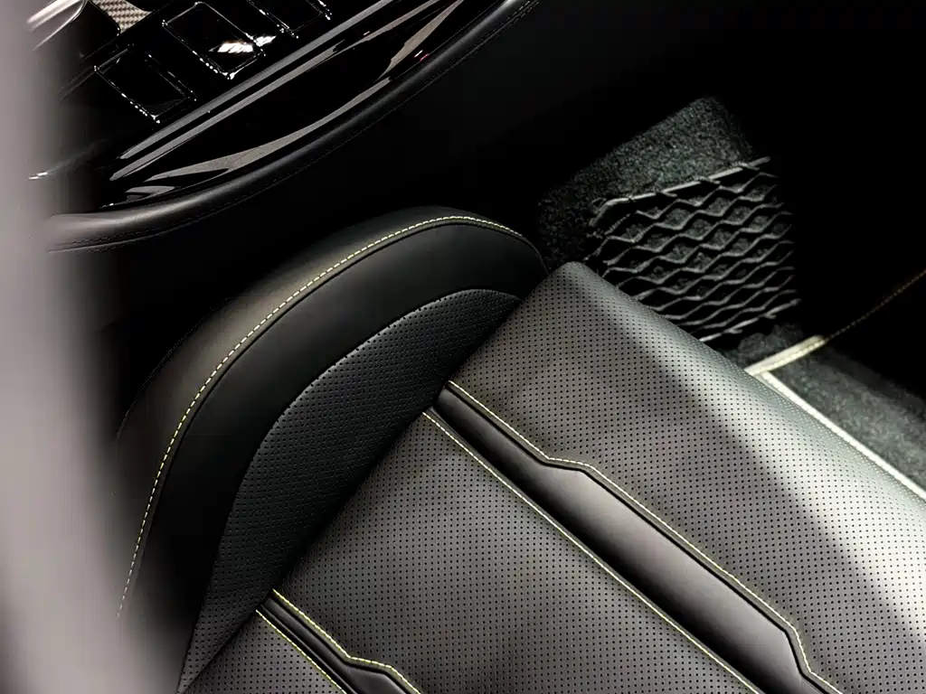 Mercedes-Benz AMG GT — миниатюра 9