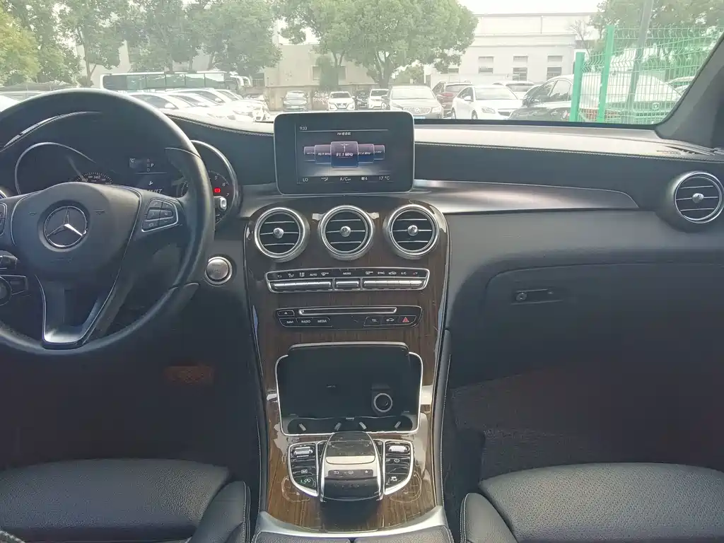 Mercedes-Benz GLC — миниатюра 4