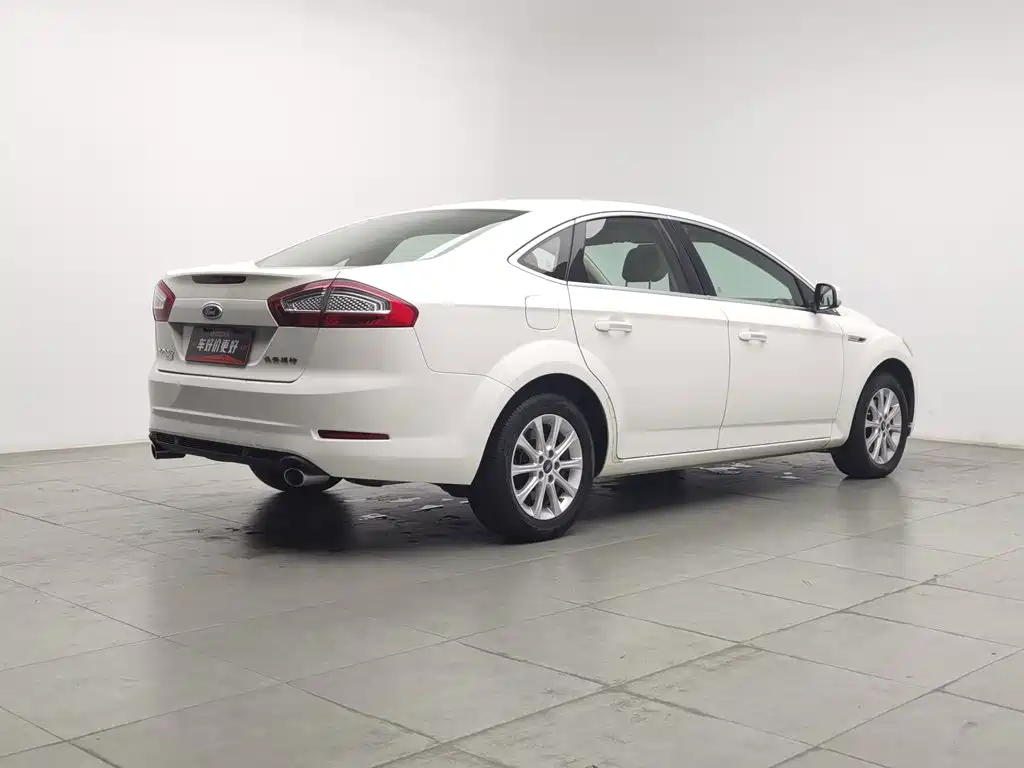 Ford Mondeo Zhisheng — миниатюра 2