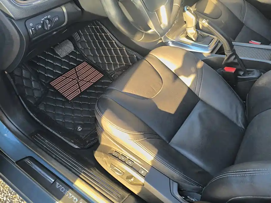 Volvo V40 — миниатюра 9